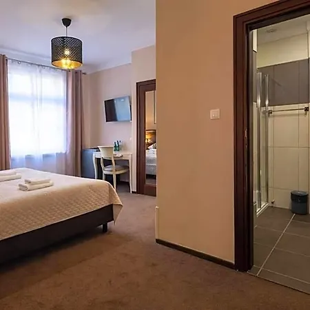 فندق Royal By Wow Homes 3*