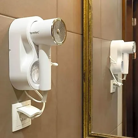 Royal By Wow Homes فندق